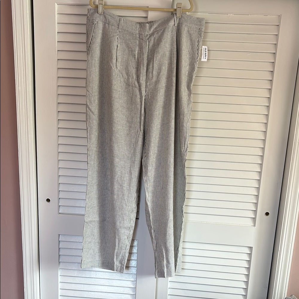 NWT Old Navy Seersucker wide leg pants